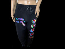 Load image into Gallery viewer, Travo V1 sweatsuit with pullover hoodie b/r