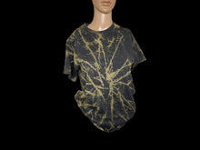 Load image into Gallery viewer, Kirsten t-shirt g/b

